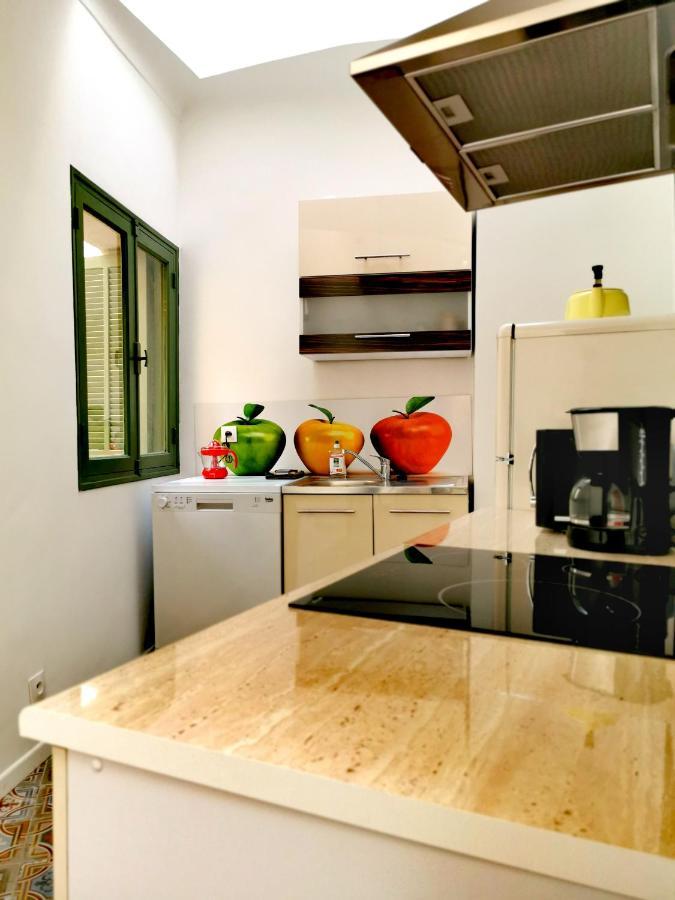 Maison De Ville Typique Mentonnaise Екстериор снимка