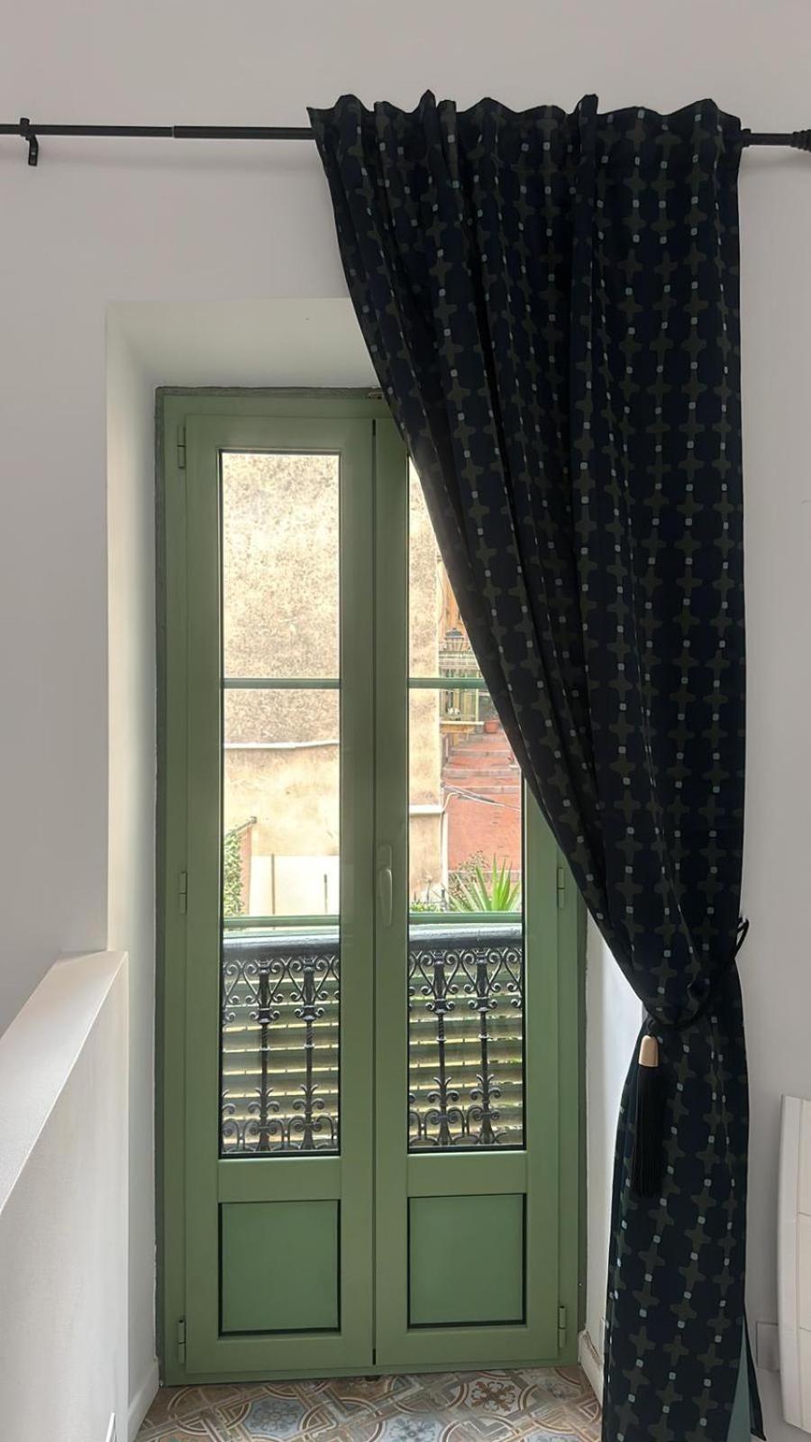 Maison De Ville Typique Mentonnaise Екстериор снимка